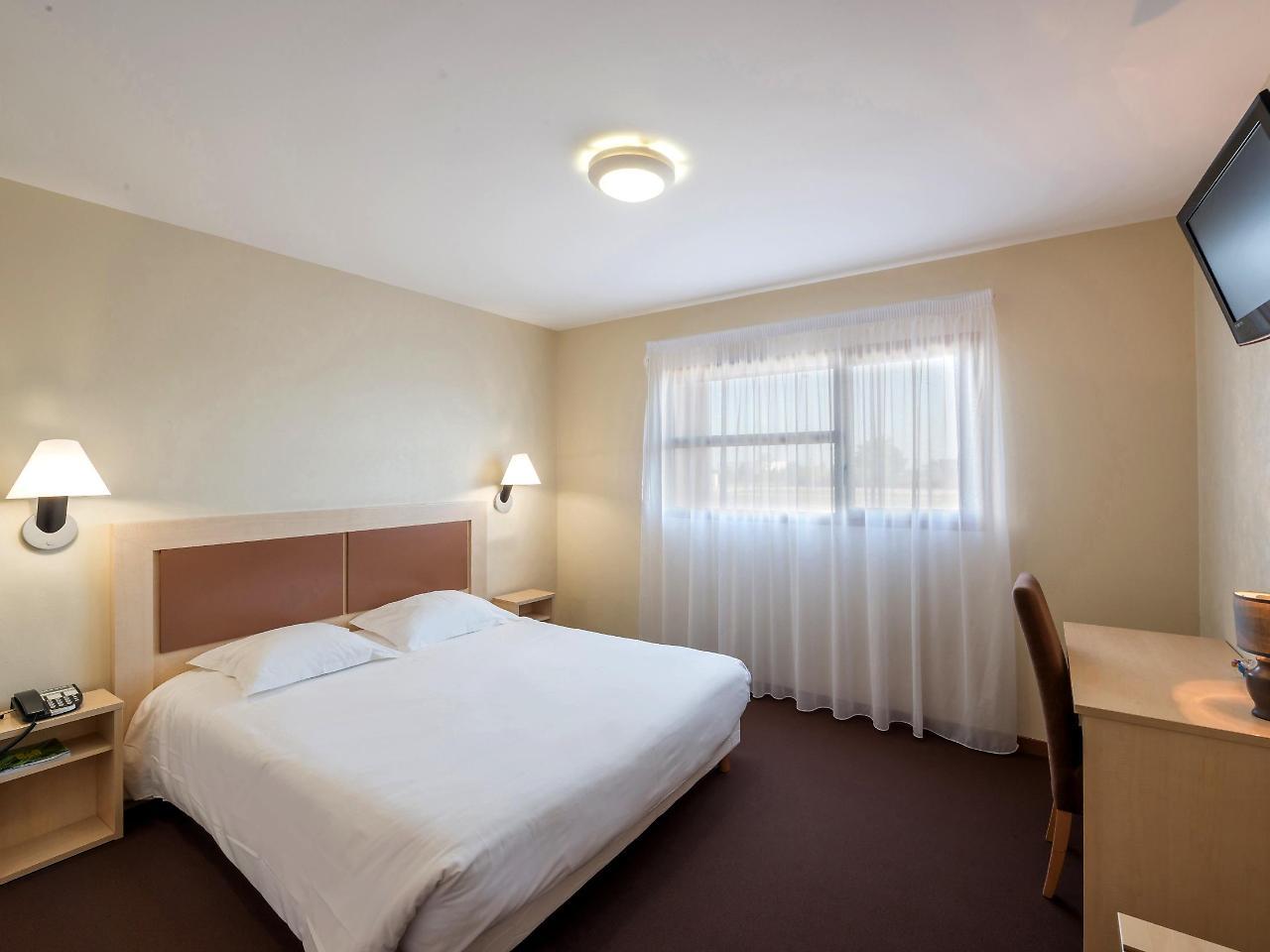 Cit'Hotel Talencia Thouars Exterior foto