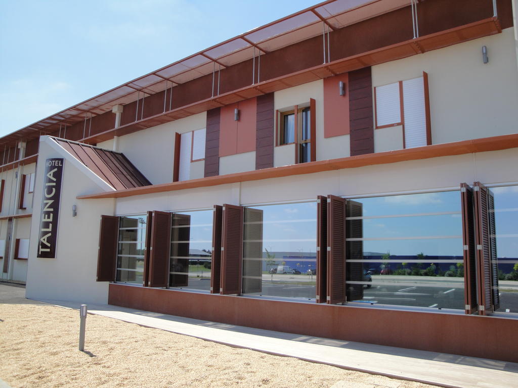 Cit'Hotel Talencia Thouars Exterior foto